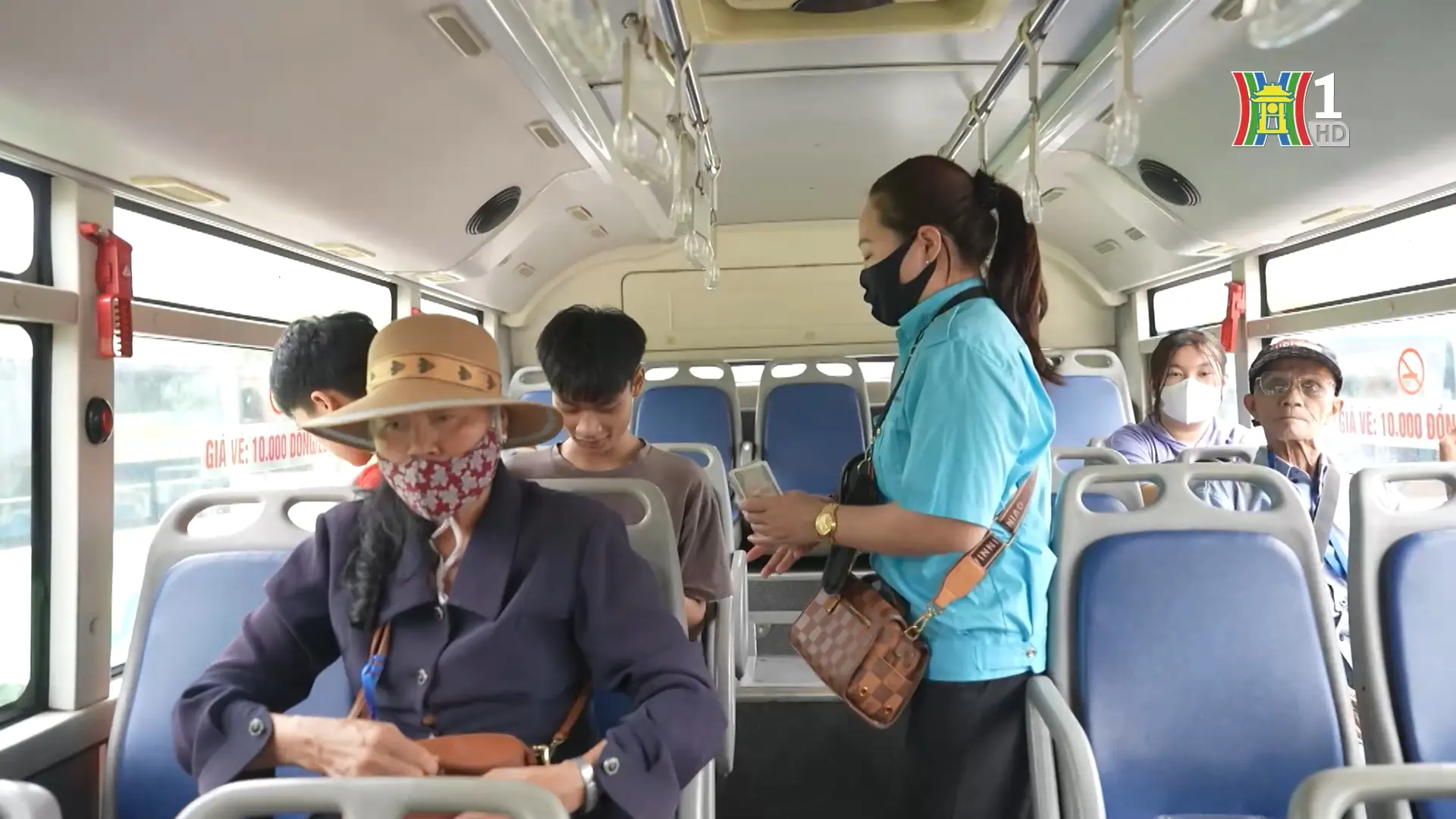 Nữ nhân viên xe buýt hết lòng vì khách hàng | Người tốt quanh ta | 07/01/2026